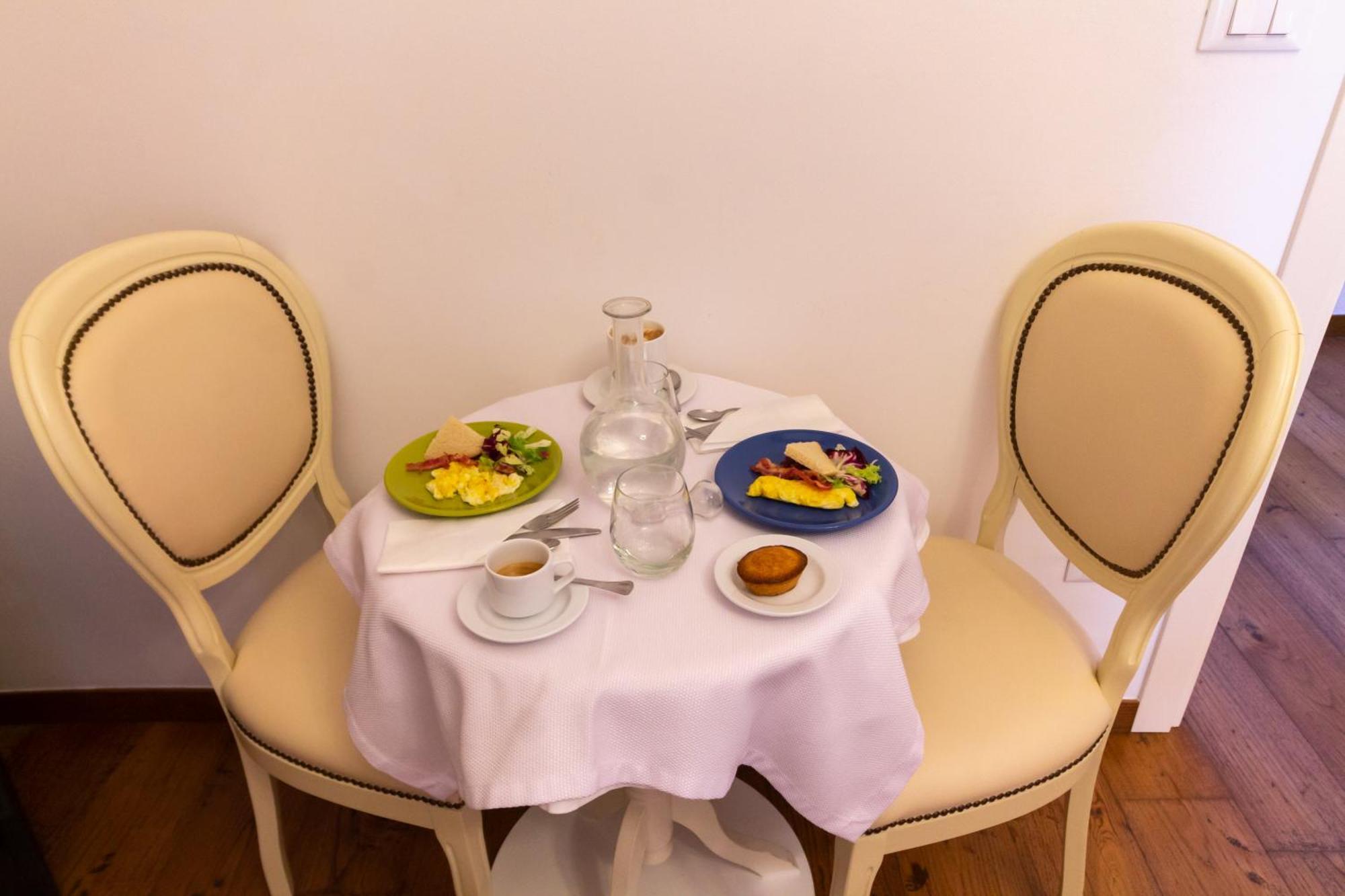 Le Nicchie Luxury Rooms Лечче Экстерьер фото